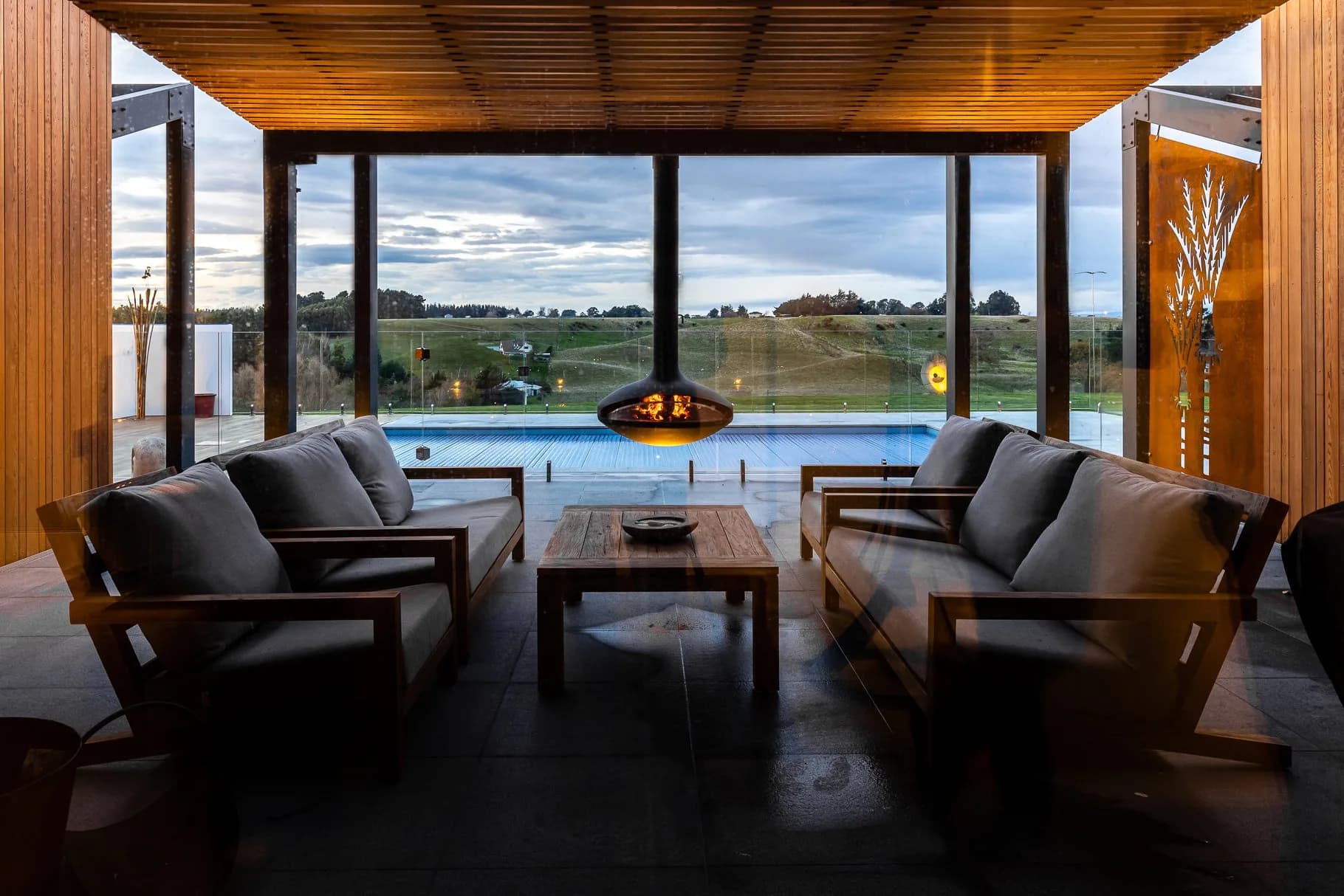 outdoor lounge